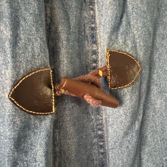 Liz Authentic Jean Jacket - Picture 2 of 11